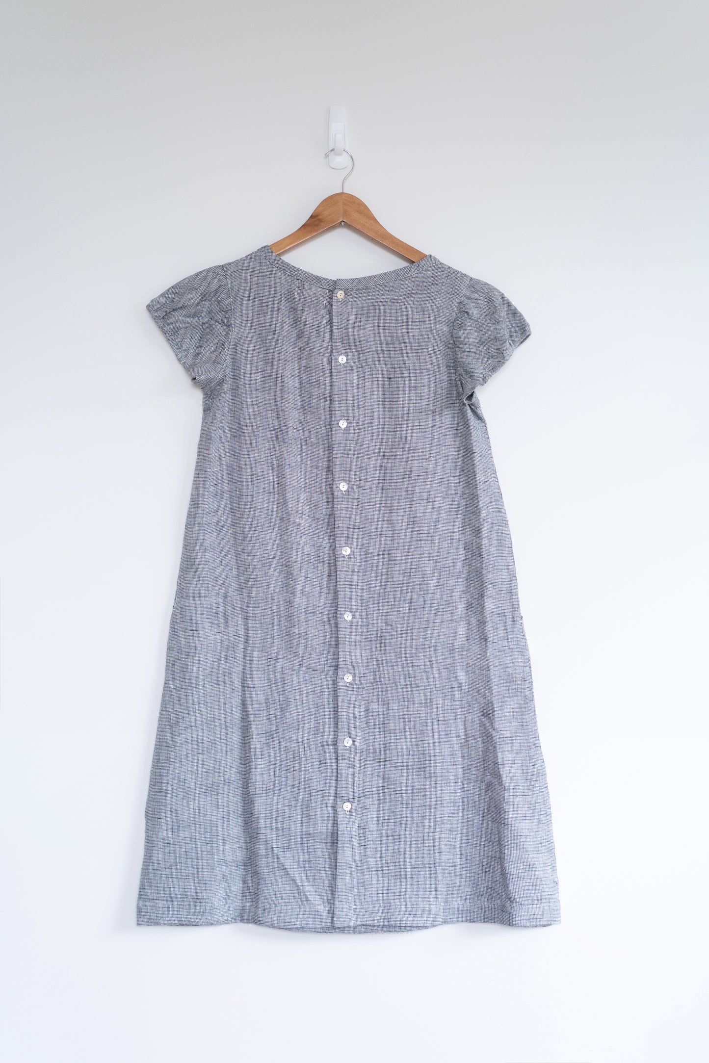 Short sleeve A-line dress in black houndstooth, 100% linen