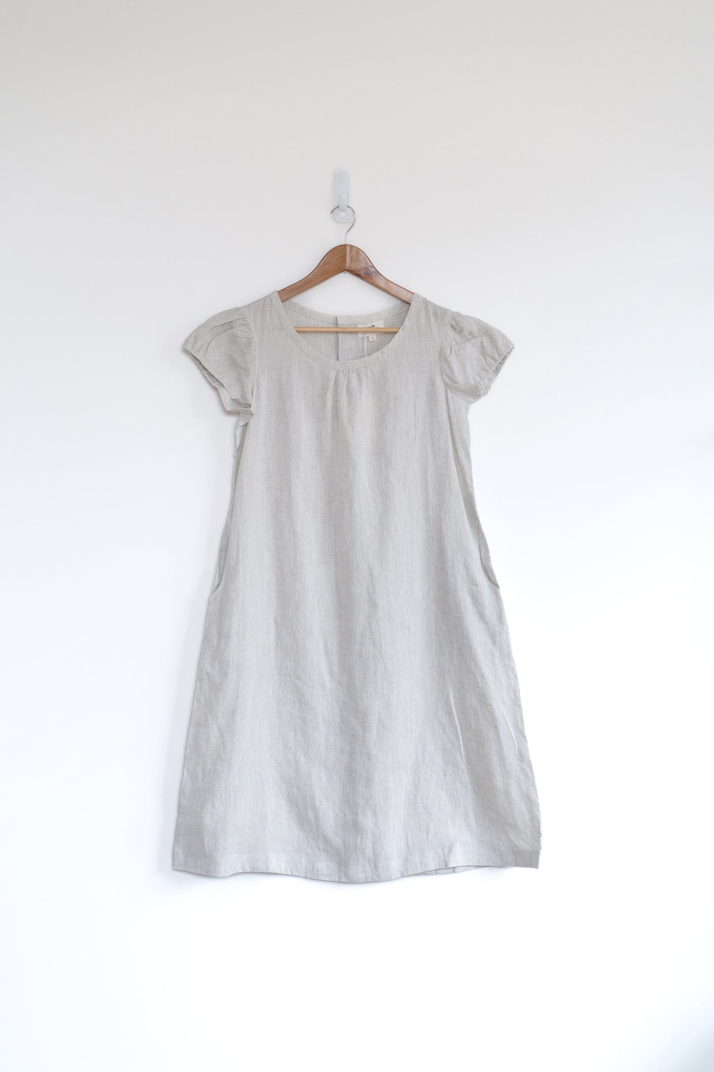 Short sleeve A-line dress in natural, 100% linen