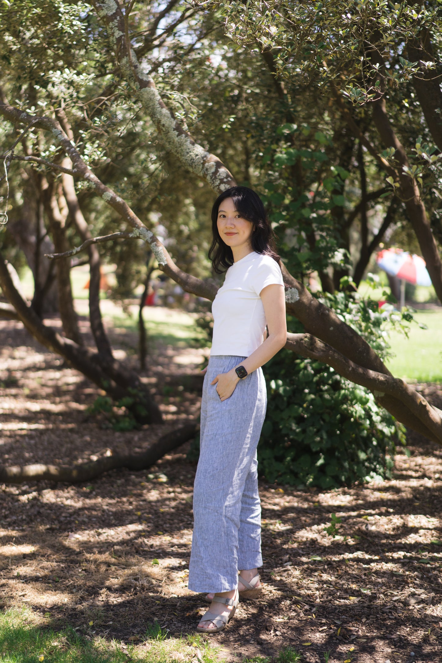 Stretchy wide leg pants in dusty blue, 100% linen