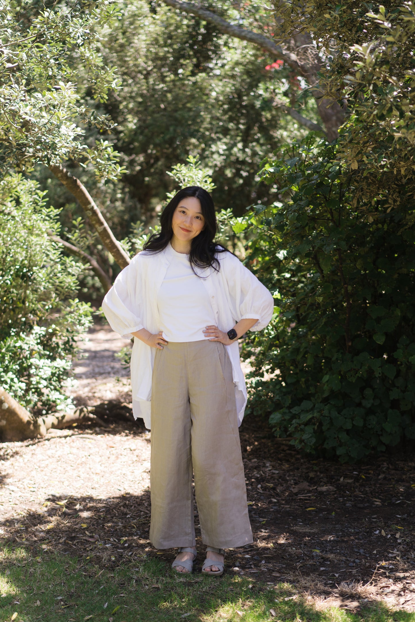 Balloon sleeve shirt in white, 100% linen