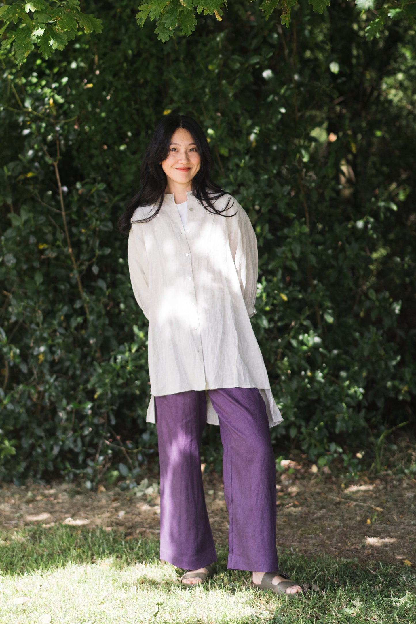 Stretchy wide leg pants in violet, 100% linen