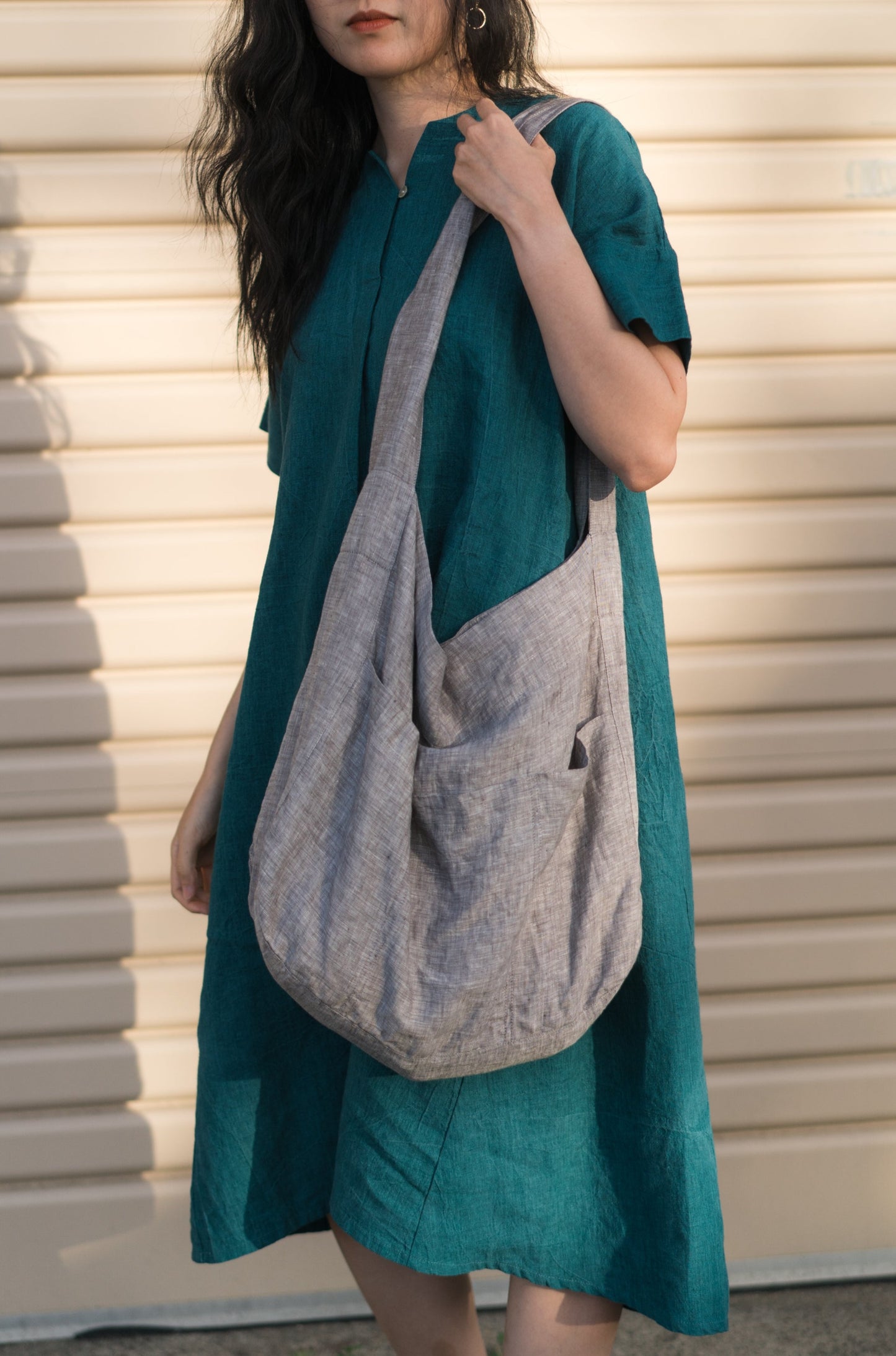 Essentials tote in dusty grey, 100% linen