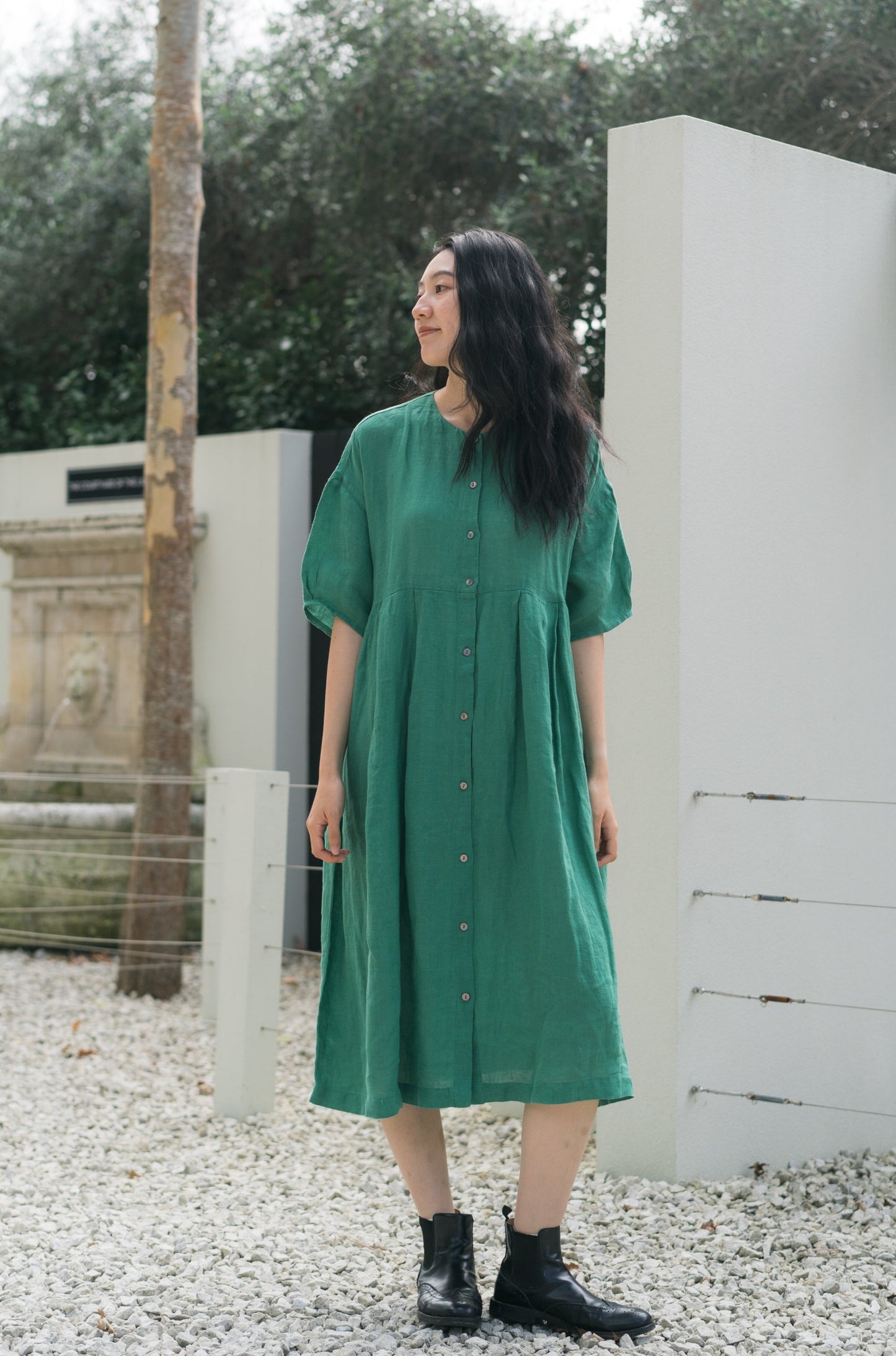 Pleated buttoned tee dress in deep green, 100% linen