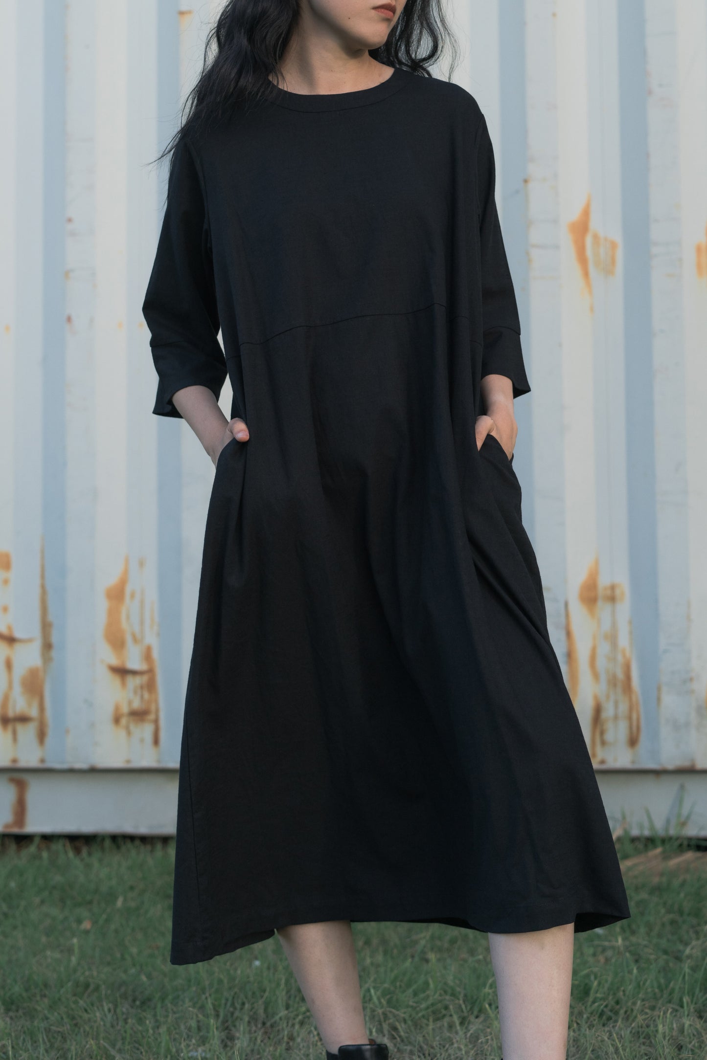 Tee dress in black, cotton and linen blend