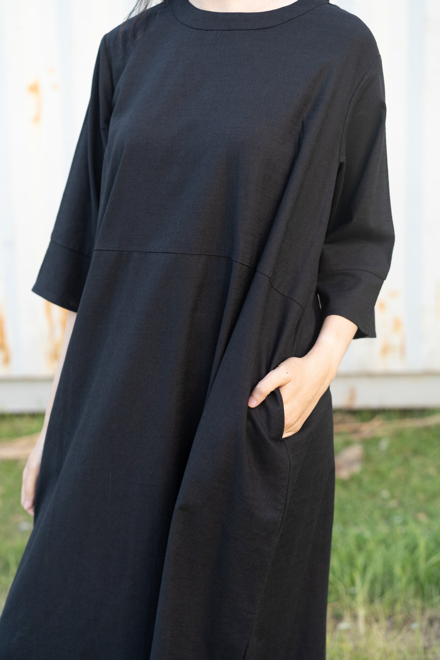 Tee dress in black, cotton and linen blend