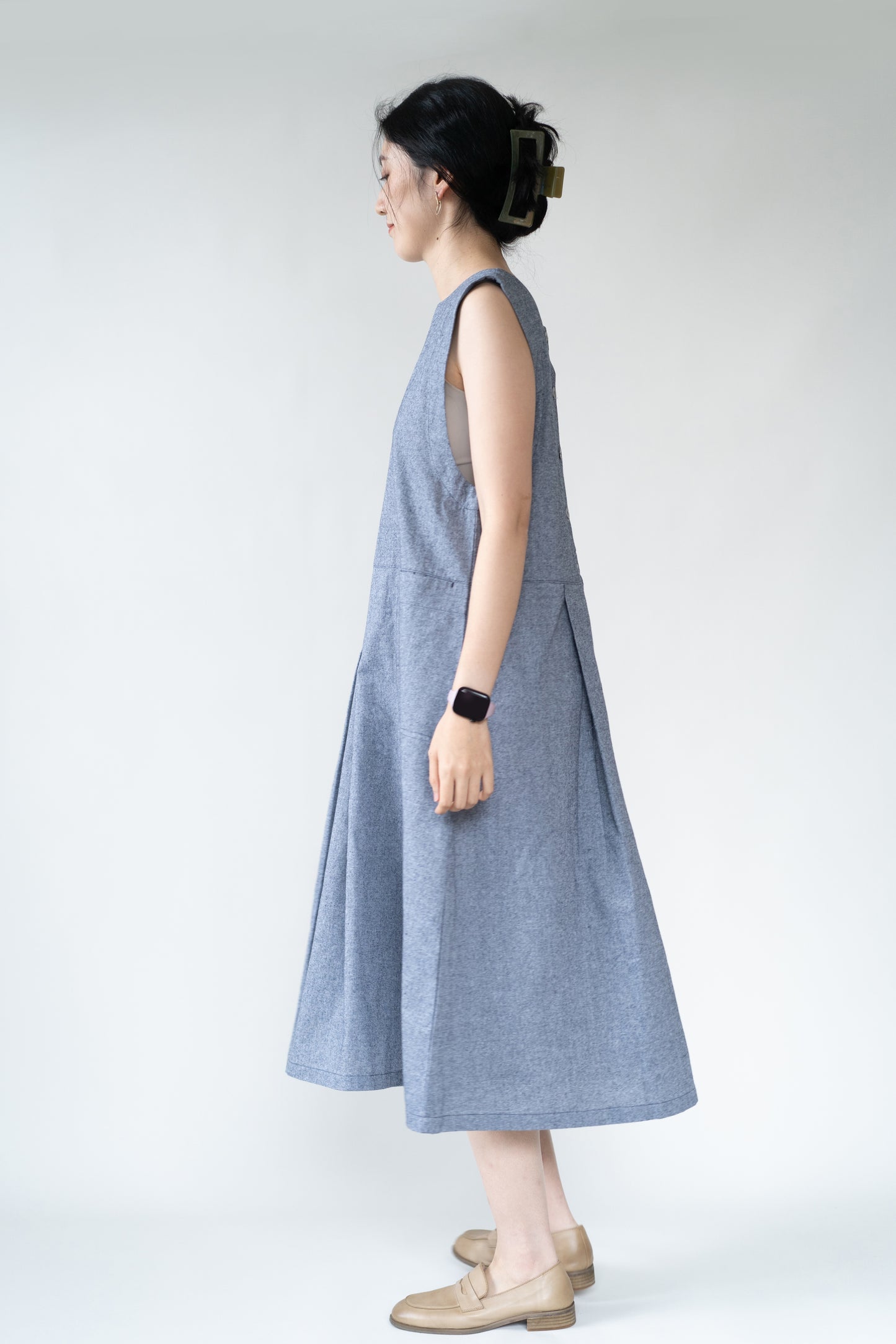 Sleeveless two-sided pinafore dress in dusty blue, 100% cotton