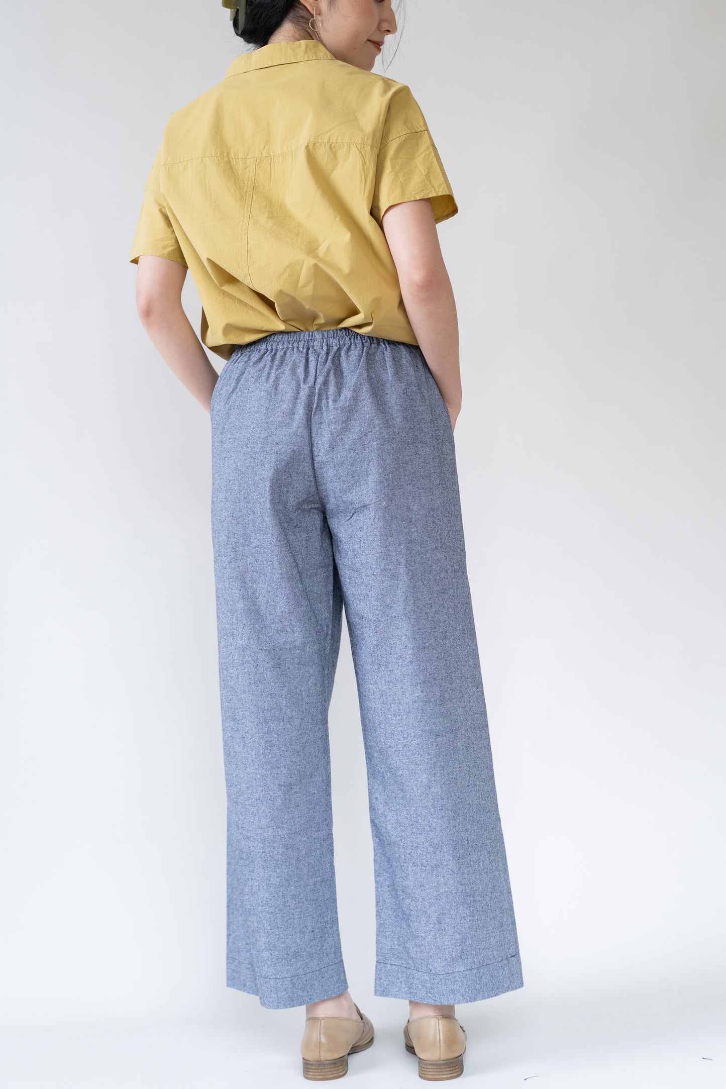 Stretchy wide leg pants in dusty blue, 100% cotton