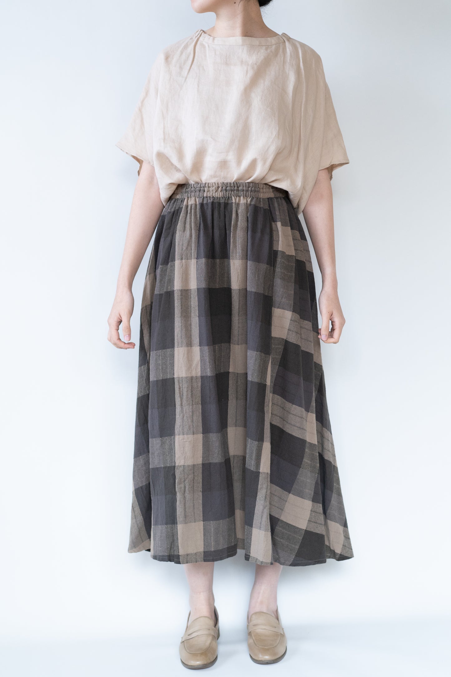 Paid flare skirt in brown