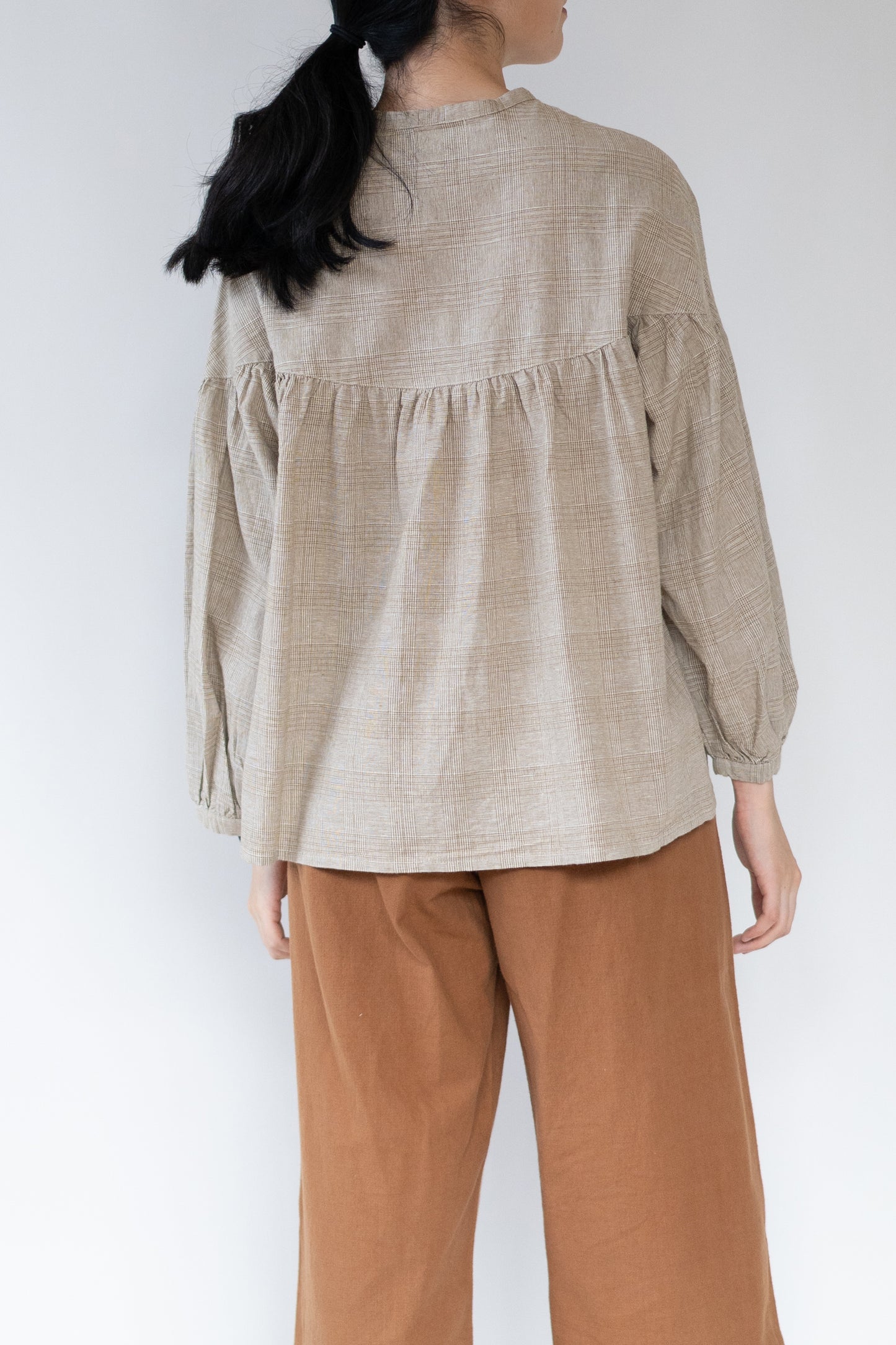 Check plaid stand collar puff sleeve blouse, linen and cotton blend