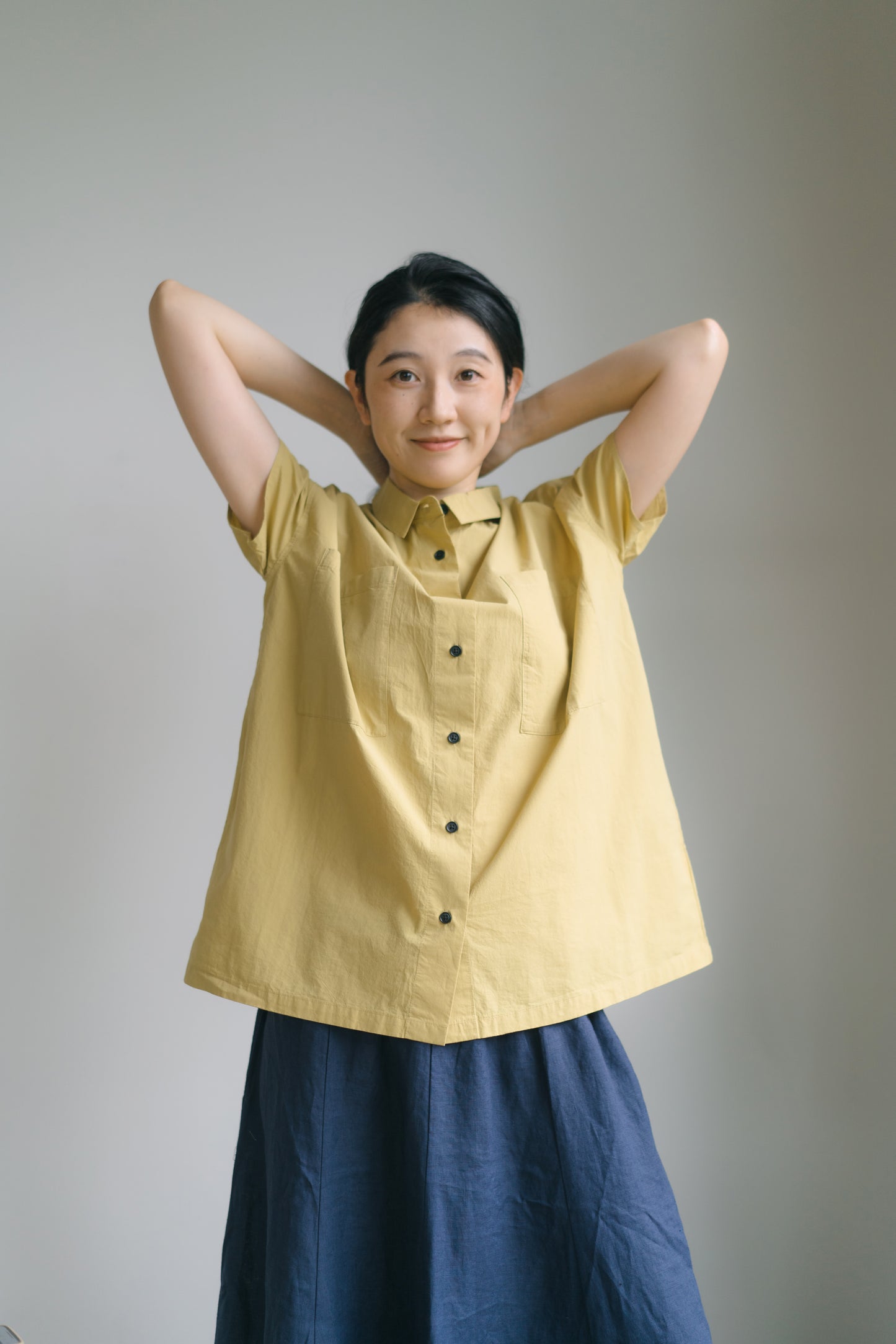 Cap sleeve shirt in mustard, 100% cotton