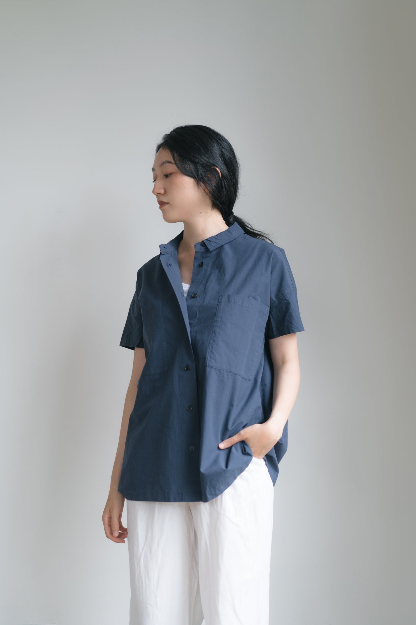 Cap sleeve shirt in navy blue, 100% cotton