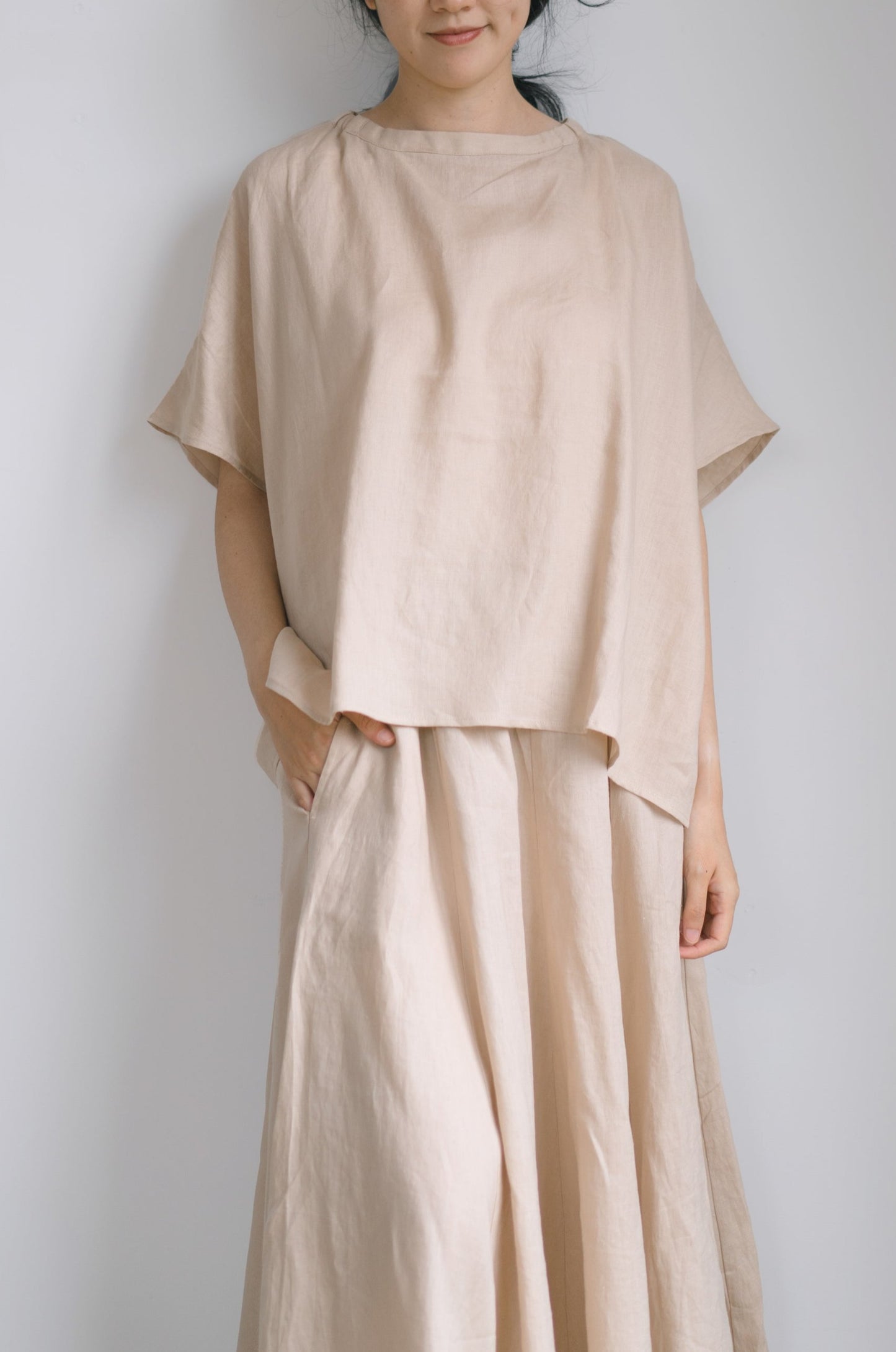 Batwing sleeve shirt in desert sand, 100% linen