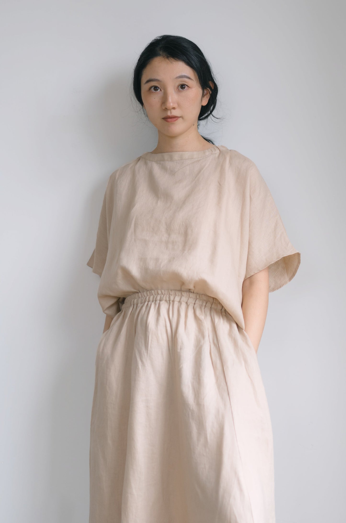 Batwing sleeve shirt in desert sand, 100% linen