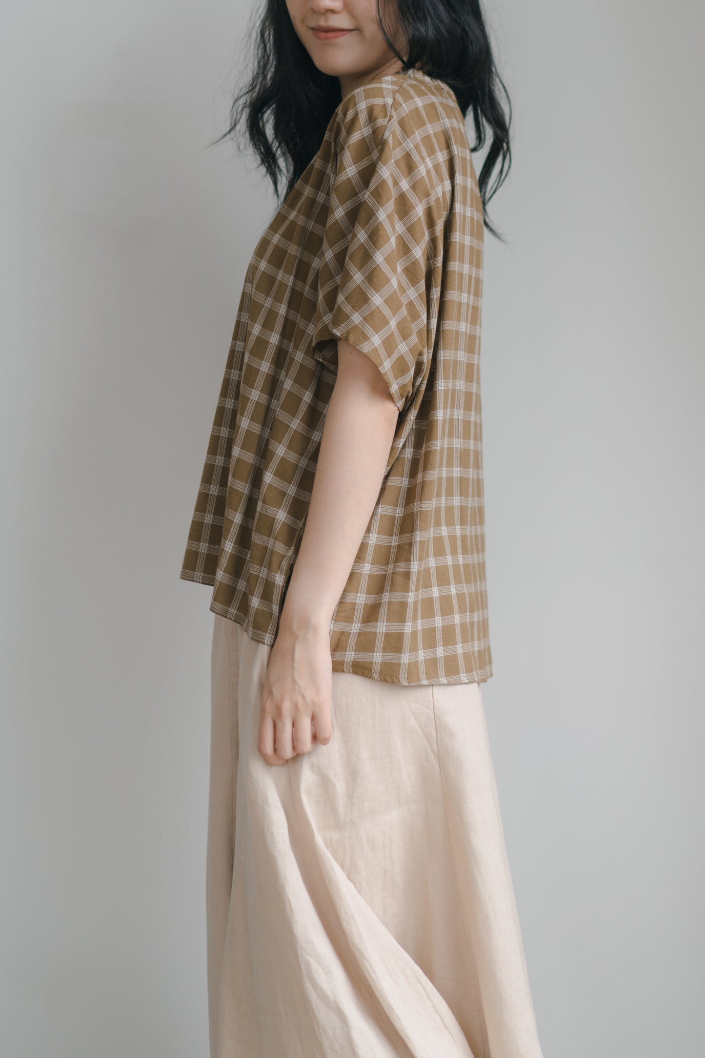 Batwing sleeve shirt in cappuccino plaid, cotton and viscose blend