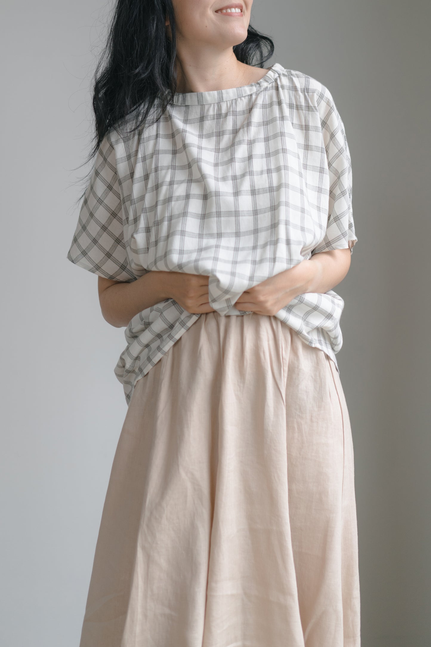 Batwing sleeve shirt in white plaid, cotton and viscose blend