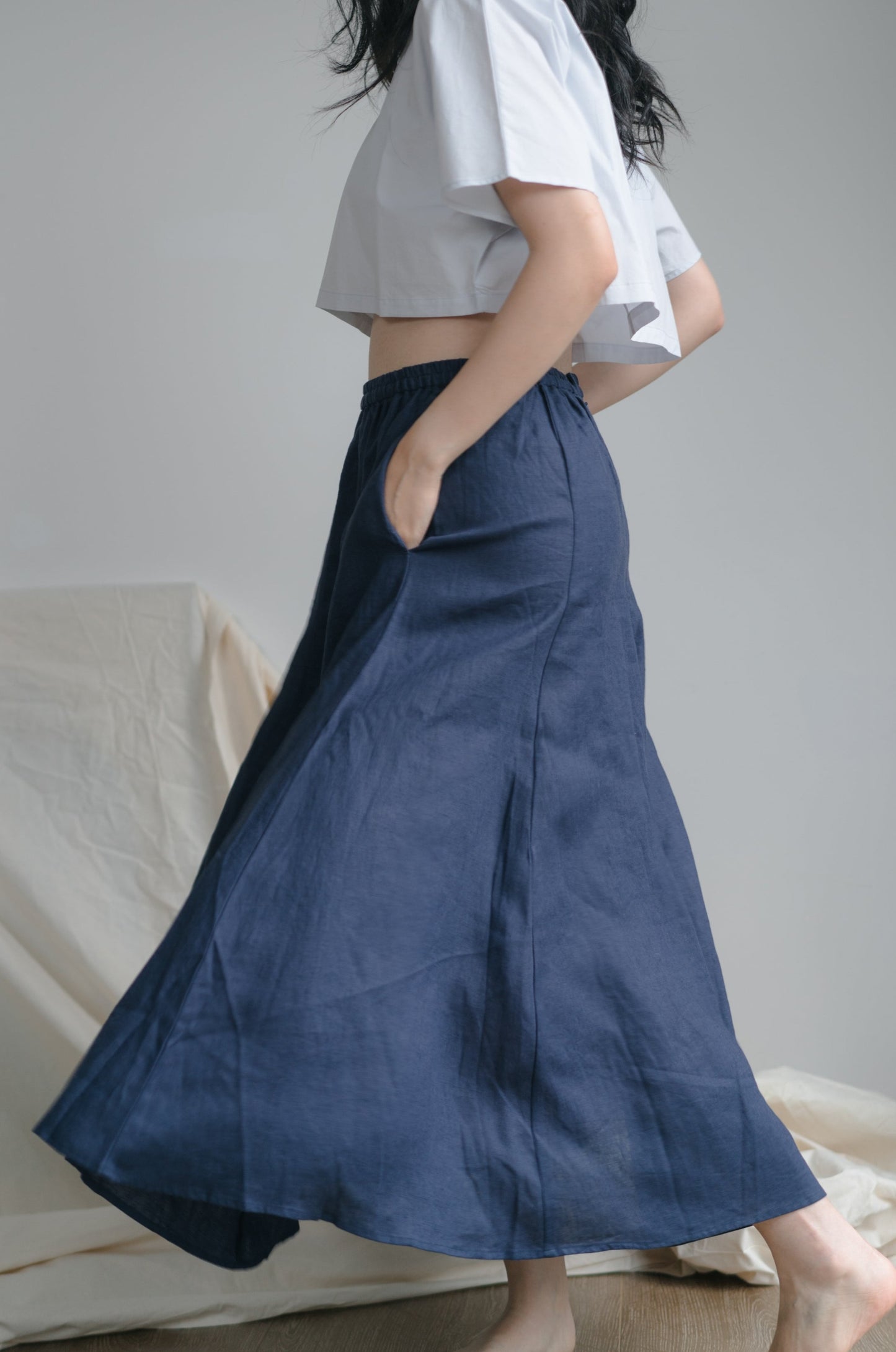 Everyday flare midi skirt in navy blue, 100% linen